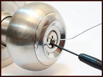 Wall Township Locksmith Service Wall Township, NJ 732-749-7437 Wall Township Locksmith Service Wall Township, NJ 732-749-7437 - zip-02